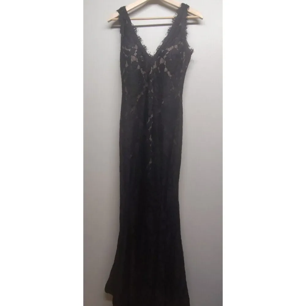 Betsy & Adam | Dresses | Betsy Adam Formal Dress Women Size 6 Black Lace  Vneck Lined Mermaid | Poshmark